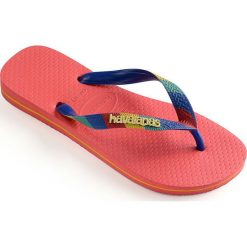 Havaianas - Japonki. Pomarańczowe klapki damskie Havaianas, bez wzorów, z materiału, bez obcasa, na obcasie. W wyprzedaży za 59,90 zł.