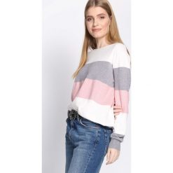 Szaro-Różowy Sweter Told Me. Szare swetry klasyczne damskie marki Born2be, m, z okrągłym kołnierzem. Za 89,99 zł.