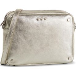 Torebka CREOLE - K10658 Złoty. Żółte listonoszki damskie Creole, z aplikacjami, ze skóry, zdobione, bez dodatków. W wyprzedaży za 149,00 zł.