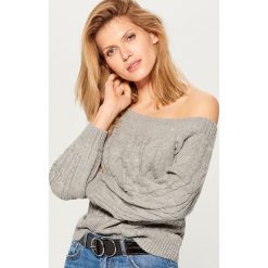 Sweter z warkoczowym splotem - Jasny szar. Szare swetry klasyczne damskie marki Mohito, s, ze splotem. Za 119,99 zł.