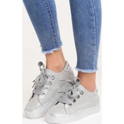Szare Buty Sportowe City of Angels. Czerwone buty sportowe damskie marki Born2be, z aplikacjami, z materiału. Za 79,99 zł.