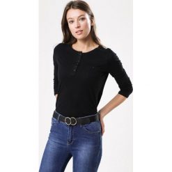 Czarna Bluzka Always You. Czarne bluzki damskie Born2be, xl, bez wzorów, z okrągłym kołnierzem, z długim rękawem. Za 29,99 zł.