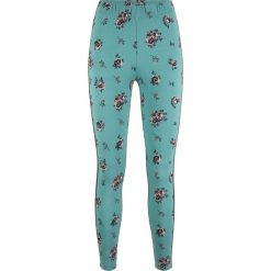 Legginsy z wygodnym paskiem bonprix niebieski mineralny z nadrukiem. Niebieskie legginsy damskie bonprix, z nadrukiem. Za 24,99 zł.