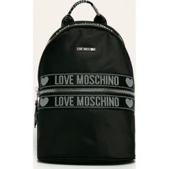 Love Moschino - Plecak. Czarne plecaki damskie Love Moschino, z aplikacjami, z materiału. W wyprzedaży za 599,90 zł.