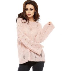 Swetry klasyczne damskie: Sweter w kolorze pudrowym