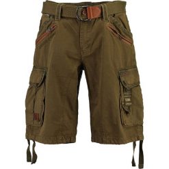 Bermudy "Paquebot" w kolorze khaki. Brązowe spodenki i szorty męskie Geographical Norway Men, s, w paski, ze skóry. W wyprzedaży za 128,95 zł.