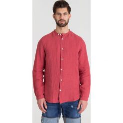 Lniana koszula Emporio Armani ze stójką. Czerwone koszule męskie xl, z aplikacjami. Za 364,50 zł.