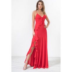 Sukienka w kolorze czerwonym. Czerwone sukienki damskie Urban Touch, bez wzorów, z falbankami, bez rękawów, maxi. W wyprzedaży za 169,95 zł.