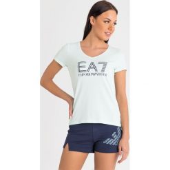 T-SHIRT ea7 emporio armani. T-shirty damskie EA7 Emporio Armani, s, bez wzorów, z materiału, bez kołnierzyka. W wyprzedaży za 191,40 zł.