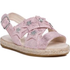Sandały UGG - T Allairey Stars 1108949T Pcry. Różowe sandały dziewczęce Ugg, ze skóry ekologicznej, bez zapięcia. W wyprzedaży za 209,00 zł.
