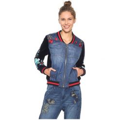 Desigual Damska Kurtka Chaq Tottori Denim Patch 18Wwed30 5183 (Rozmiar 40). Szare kurtki damskie marki Desigual, bez wzorów, z denimu, eleganckie, bez kaptura. W wyprzedaży za 344,00 zł.
