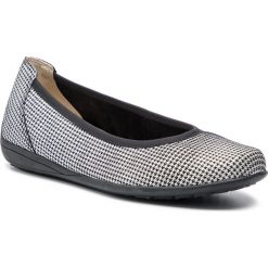 Baleriny CAPRICE - 9-22122-22 Black Pepita 009. Szare baleriny damskie Caprice, bez wzorów, z zamszu, bez obcasa. W wyprzedaży za 139,00 zł.