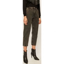 Answear - Jeansy. Szare jeansy damskie ANSWEAR, s, z podwyższonym stanem. W wyprzedaży za 119,90 zł.