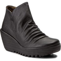 Botki FLY LONDON - Yip P500505017 Black. Czarne botki damskie na obcasie marki Fly London, z materiału. W wyprzedaży za 299,00 zł.