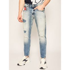 Jeansy Tapered Fit Tommy Jeans Tj 1988 Relaxed DM0DM07337. Niebieskie jeansy męskie Tommy Jeans, m, bez wzorów. W wyprzedaży za 509,00 zł.