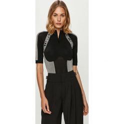 Karl Lagerfeld - T-shirt. Czarne t-shirty damskie KARL LAGERFELD, s, z nadrukiem, z wiskozy, casualowe, z golfem. Za 849,90 zł.