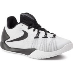 Buty NIKE - Hyperchase Tb 749554 101 White/Black/White. Białe buty sportowe męskie Nike, z tworzywa sztucznego, bez zapięcia, do koszykówki. Za 469,00 zł.