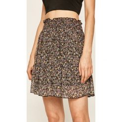Tally Weijl - Spódnica. Spódniczki damskie TALLY WEIJL, na co dzień, s, w kwiaty, z elastanu, casualowe, mini, proste. W wyprzedaży za 89,90 zł.