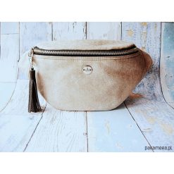 Latte nerka/ saszetka z chwostem. Brązowe torebki klasyczne damskie marki Pakamera, ze skóry. Za 119,00 zł.