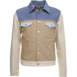 Kurtki męskie: Wrangler by Peter Max WESTERN Kurtka jeansowa khaki mix