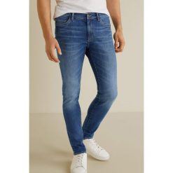 Mango Man - Jeansy Jude. Niebieskie jeansy męskie marki Mango Man. Za 139,90 zł.