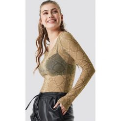 NA-KD Trend Printed Deep Round Neck Mesh Top - Beige. Brązowe topy damskie marki NA-KD Trend, bez wzorów, z tkaniny, z okrągłym kołnierzem. Za 92,95 zł.