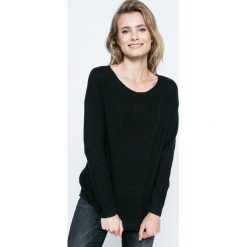 Roxy - Sweter. Czarne swetry klasyczne damskie marki Roxy, m, z bawełny, z dekoltem w łódkę. W wyprzedaży za 179,90 zł.