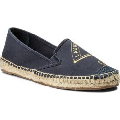 Espadryle LAUREN RALPH LAUREN - Dillan 802689093002 Navy. Niebieskie espadryle damskie marki Lauren Ralph Lauren, z materiału, na płaskiej podeszwie. W wyprzedaży za 259,00 zł.