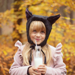 Czapka bonetka KOT. Brązowe czapeczki niemowlęce Pakamera, z bawełny. Za 98,00 zł.