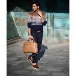 Torba skórzana męska Ronaldo RT-02 j.brąz - j. brązowy. Pomarańczowe torby męskie skórzane RONALDO, w paski, ze skóry, duże. Za 239,99 zł.