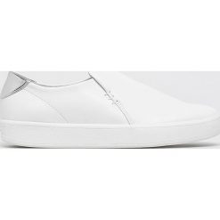 Marco Tozzi - Buty. Buty sportowe damskie Marco Tozzi. W wyprzedaży za 179,90 zł.