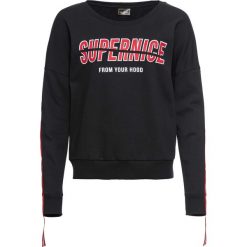 Bluza z dekoracyjnymi paskami bonprix czarno-truskawkowy. Czerwone bluzy damskie marki bonprix, w paski, bez rękawów, bez kaptura. Za 109,99 zł.