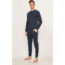 Fila - Piżama. Szare piżamy męskie Fila, m, bez wzorów, z elastanu, bez rękawów. W wyprzedaży za 239,90 zł.