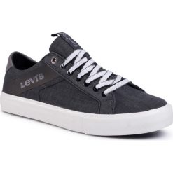 Tenisówki LEVI'S - Woodward L 230667-752-59 Regular Black. Czarne półbuty męskie Levi's®, na co dzień, bez wzorów, z gumy, bez zapięcia. Za 259,00 zł.