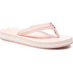 Japonki NAPAPIJRI - Ariel N0YJN7 Pale Pink P77. Różowe klapki damskie Napapijri, bez wzorów, z tworzywa sztucznego, bez obcasa. W wyprzedaży za 149,00 zł.