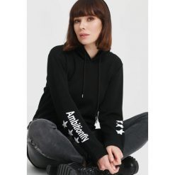 Czarna Bluza Observance. Czarne bluzy z kapturem damskie other, l. Za 89,99 zł.