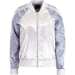 Bomberki damskie: Tiger of Sweden Jeans FLIRT Kurtka Bomber ivory