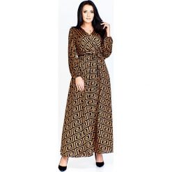 Sukienka maxi w ciekawy wzór a'la labirynt z kopertowym dekoltem, wiązana w pasie. Sukienki damskie Made in Poland, uniwersalny, bez wzorów, z poliesteru, bez kołnierzyka, bez rękawów, maxi, kopertowe. Za 199,00 zł.