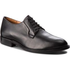 Półbuty GINO ROSSI - Henry MPV844-251-0900-9900-0 99. Czarne buty wizytowe męskie Gino Rossi, bez wzorów, ze skóry, eleganckie, bez zapięcia. W wyprzedaży za 399,00 zł.