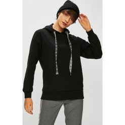 Medicine - Bluza Suffron Spice. Czarne bluzy damskie z kieszeniami marki MEDICINE, s, z bawełny, z kapturem. W wyprzedaży za 39,90 zł.
