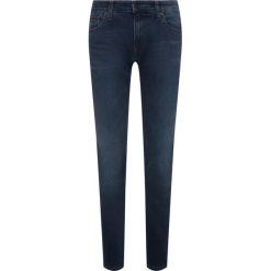 Jeansy Slim Fit Tommy Jeans Scanton DM0DM07323. Niebieskie jeansy męskie Tommy Jeans, m, bez wzorów, z elastanu. W wyprzedaży za 349,00 zł.