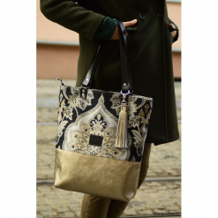 Shopper Black&Gold. Czarne shopper bag damskie Pakamera, ze skóry. Za 270,00 zł.