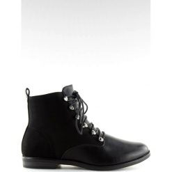Botki damskie czarne 8685 Black. Czarne botki damskie ButyModne, na jesień, ze skóry, klasyczne, bez obcasa, na płaskiej podeszwie, na sznurówki. W wyprzedaży za 89,00 zł.