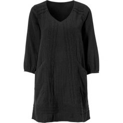 Cellbes Tunika czarny female czarny 42/44. Czarne tuniki damskie Cellbes, w koronkowe wzory, z tkaniny, bez kołnierzyka, bez rękawów. Za 139,00 zł.