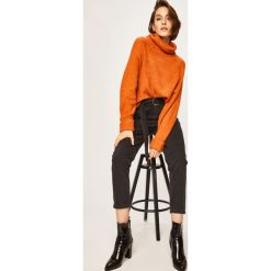 Answear - Sweter. Czarne swetry damskie ANSWEAR, s, bez wzorów, z elastanu, bez rękawów. W wyprzedaży za 59,90 zł.