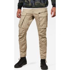 G-Star Raw - Spodnie. Spodnie męskie G-Star RAW, na co dzień, bez wzorów, z elastanu, retro. W wyprzedaży za 339,90 zł.