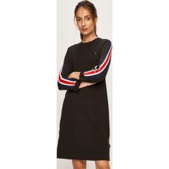 Tommy Hilfiger - Sukienka. Czarne sukienki damskie TOMMY HILFIGER, na co dzień, s, bez wzorów, z bawełny, casualowe, z okrągłym kołnierzem, bez rękawów, mini, proste. Za 639,90 zł.