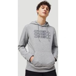 O'Neill Triple Bluza Szary. Szare bluzy męskie O'Neill, m, z haftami, z bawełny, bez kołnierzyka, bez rękawów, bez kaptura. Za 223,95 zł.