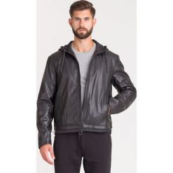 KURTKA Armani Exchange. Czarne płaszcze męskie Armani Exchange, s, z aplikacjami, ze skóry ekologicznej, bez kaptura. Za 1399,00 zł.