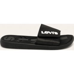 Levi's - Klapki. Czarne kapcie męskie Levi's®, z gumy, bez zapięcia. W wyprzedaży za 129,90 zł.